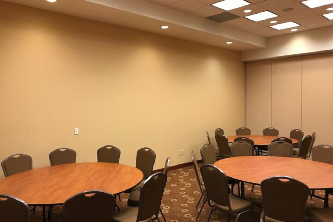 Hyatt Place Des Moines Downtown Bagian luar foto